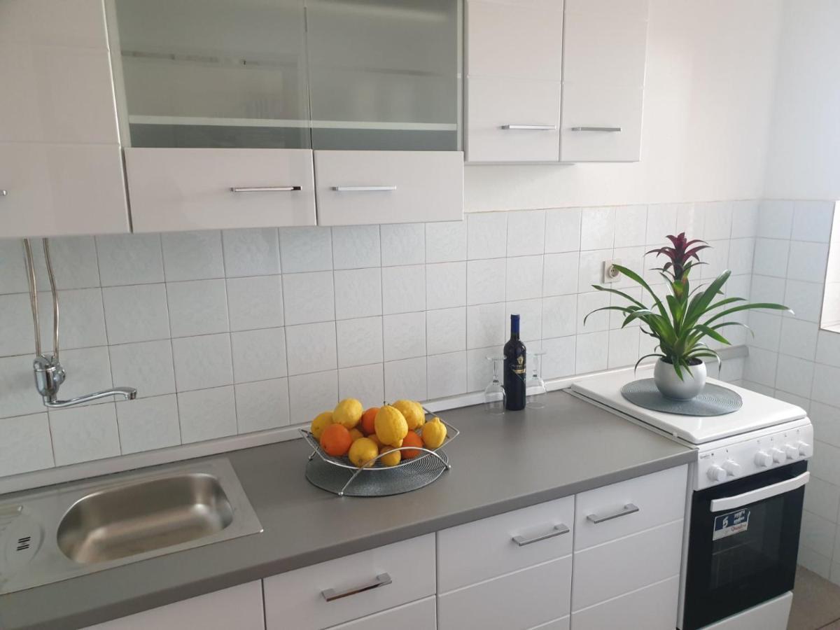 Apartment Kuzman *